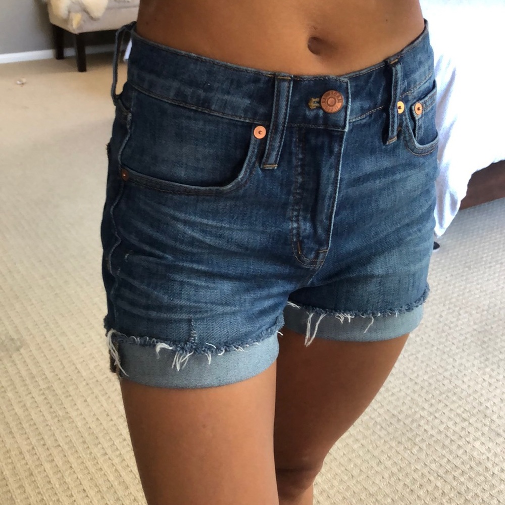 Madewell Hi-rise Glenoaks wash denim cutoff shorts